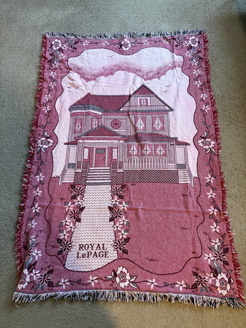 Blanket Jacket Pink House